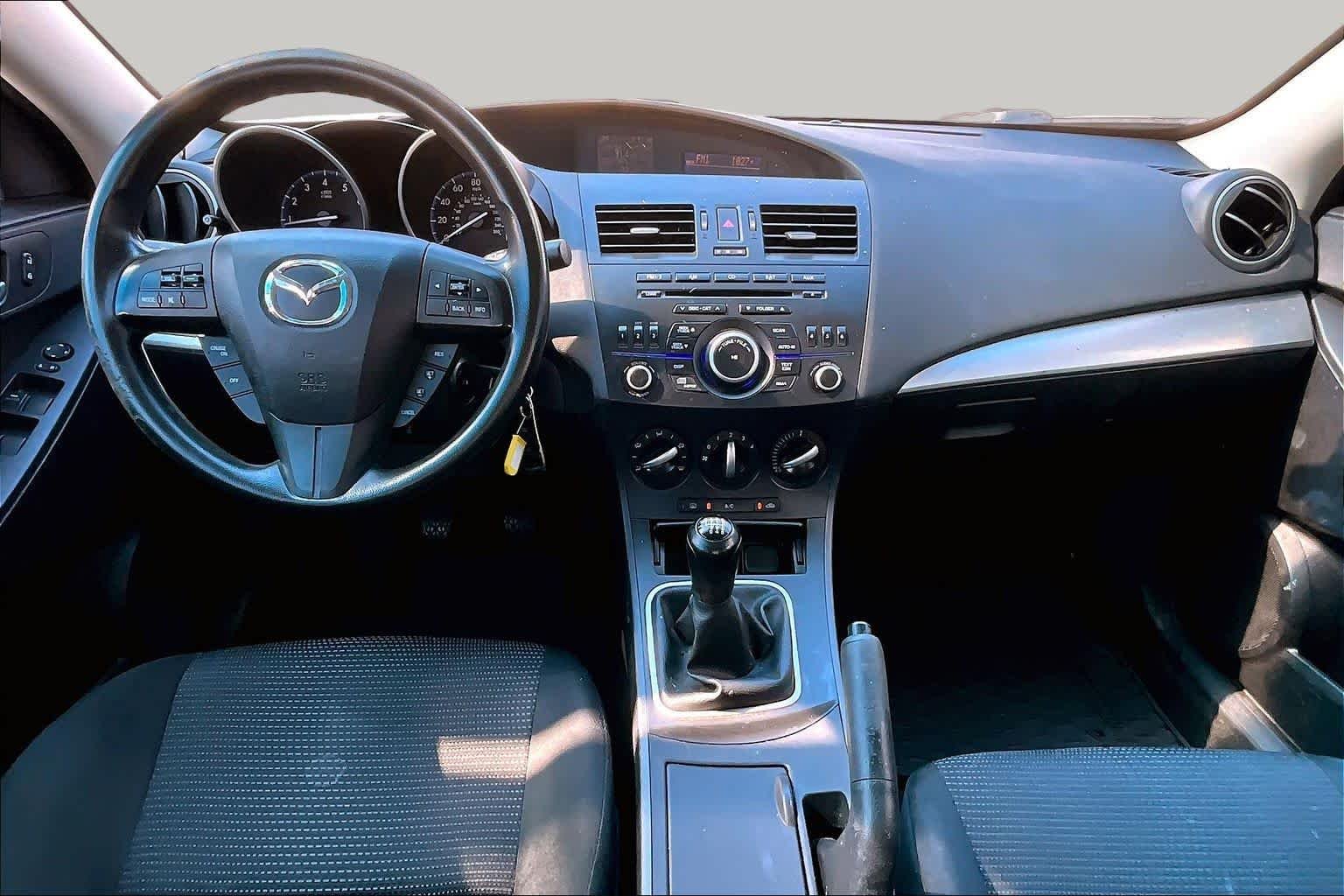 Used 2013 Liquid Silver Metallic Mazda i Sport image 16