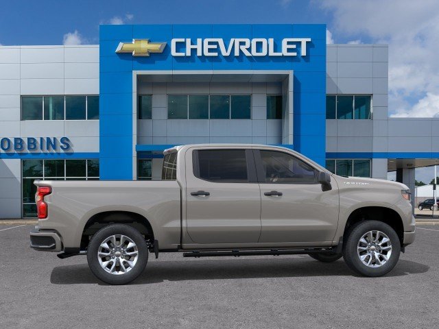 2026 Chevrolet Silverado 1500 Custom - Photo 5