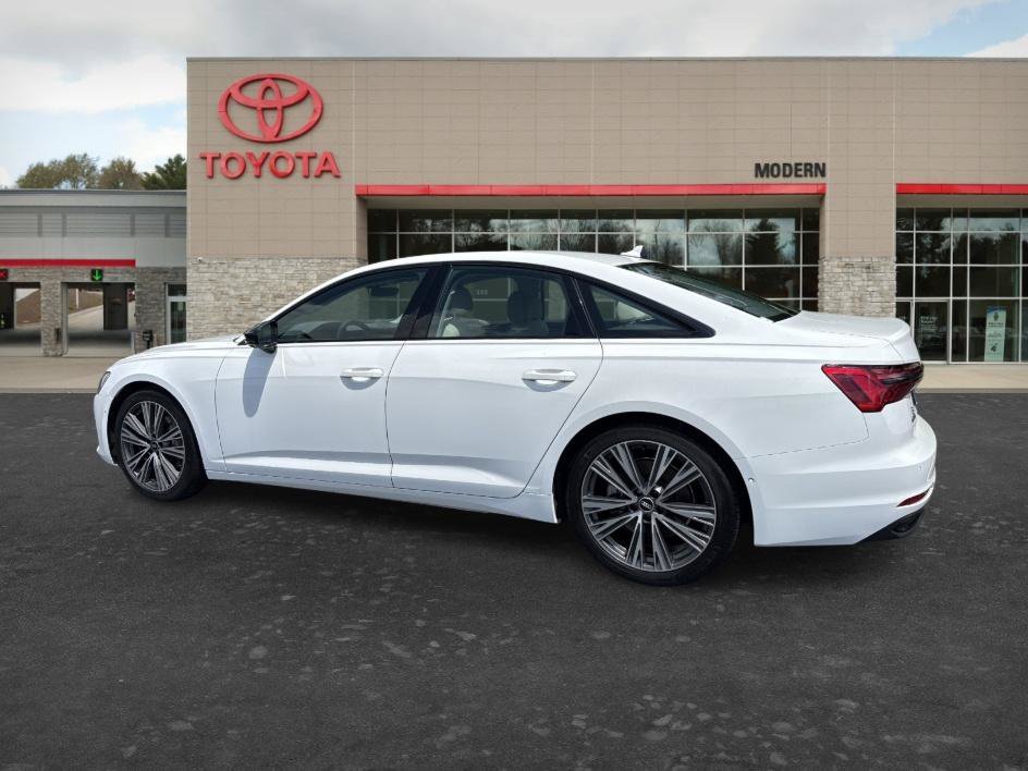Used 2021 Ibis White Audi Sport Premium image 5