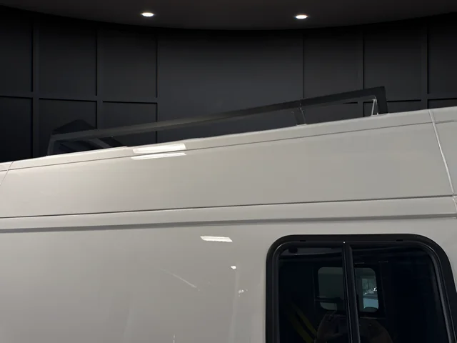 New 2023 Bright White Clear-Coat Exterior Paint RAM High Roof image 4