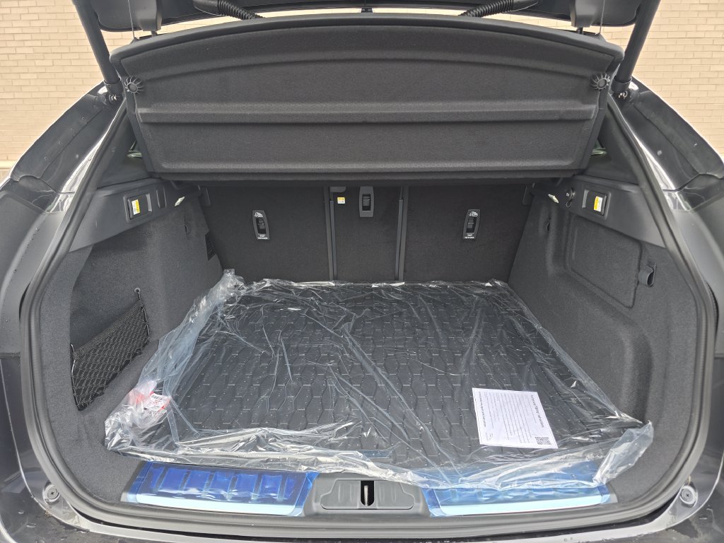 2026 Jaguar F-Pace R-Dynamic S - Photo 21