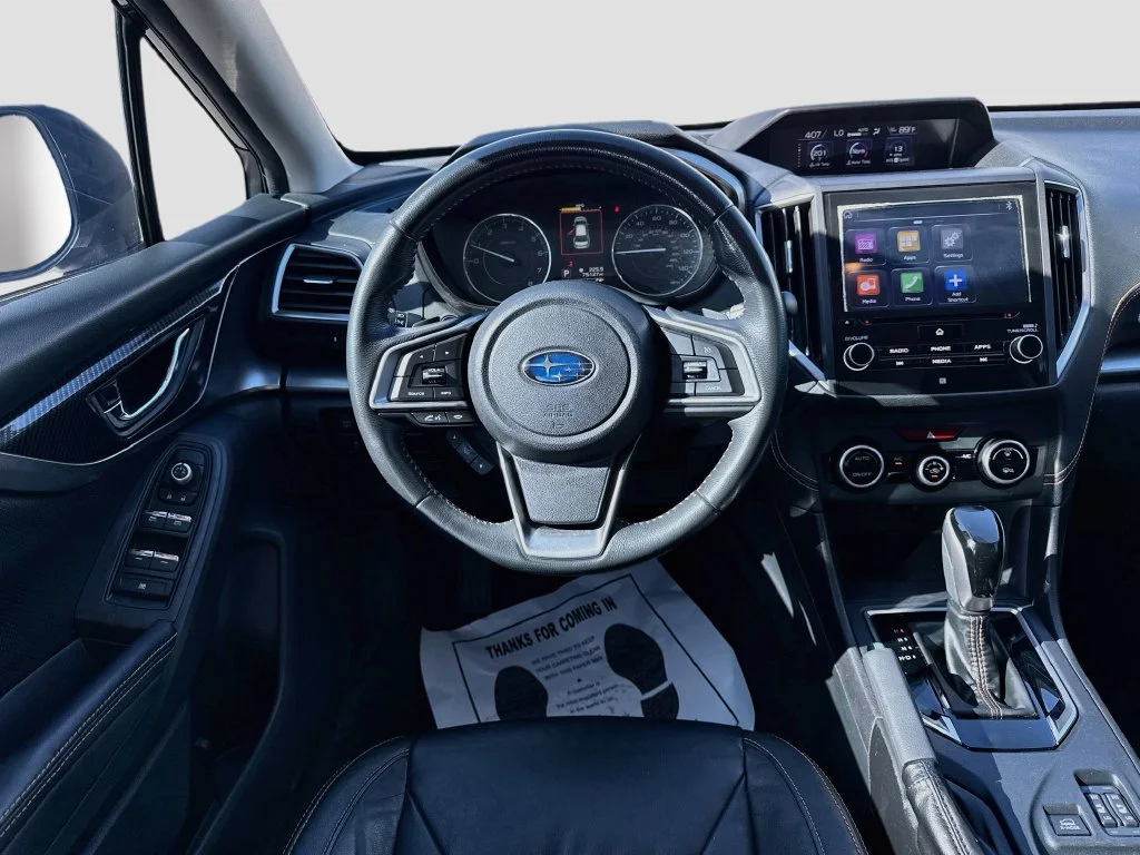 Used 2018 Gray Subaru 2.0i Limited image 27
