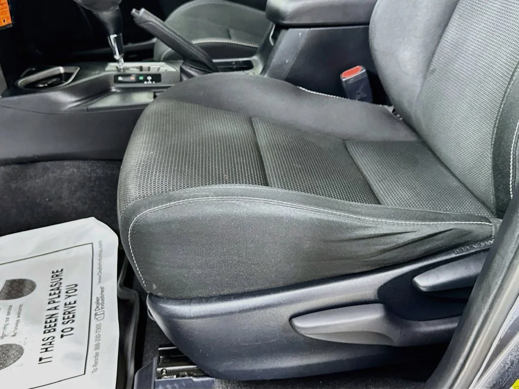 Used 2017 Gray Toyota XLE image 22