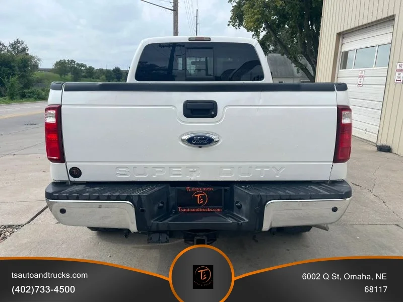 Used 2015 White Ford Lariat Pickup 4D 6 3/4 ft image 6