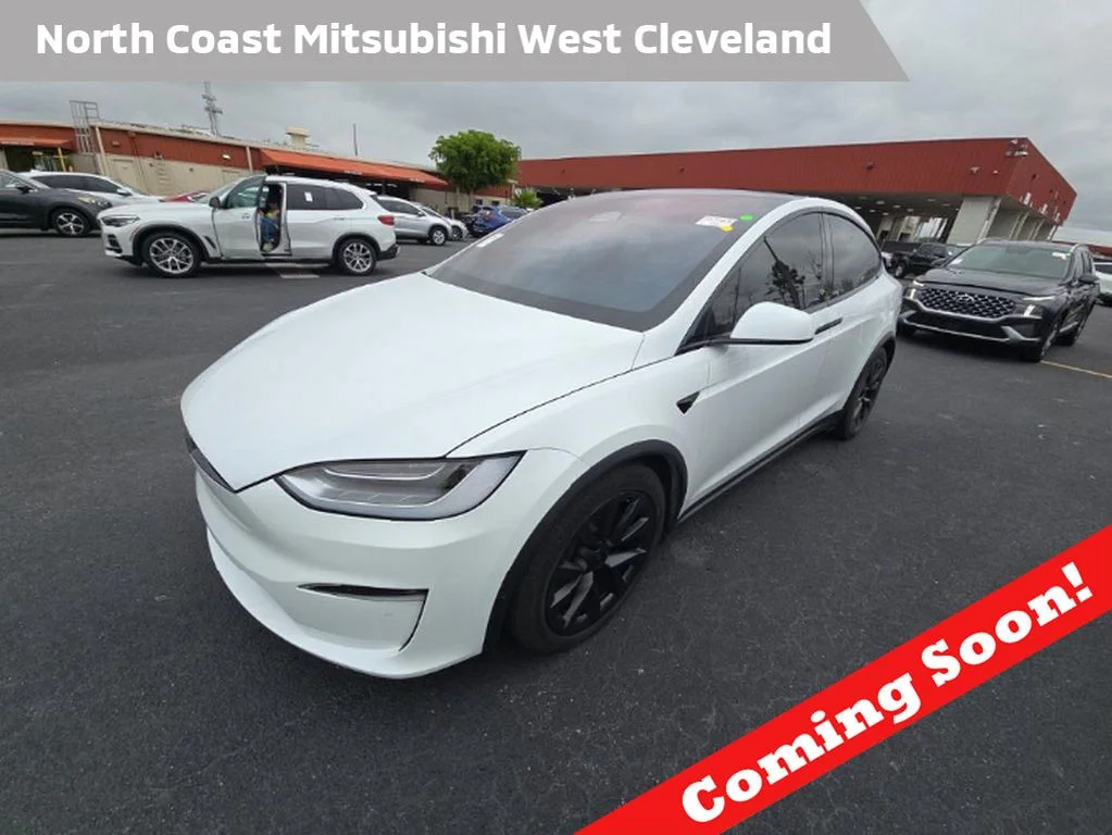 2022 Tesla Model X Long Range's photo
