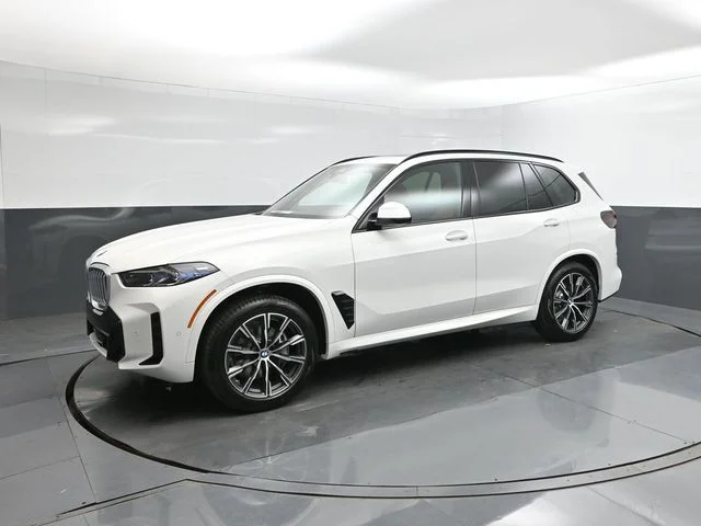 2026 BMW X5 sDrive40i's photo