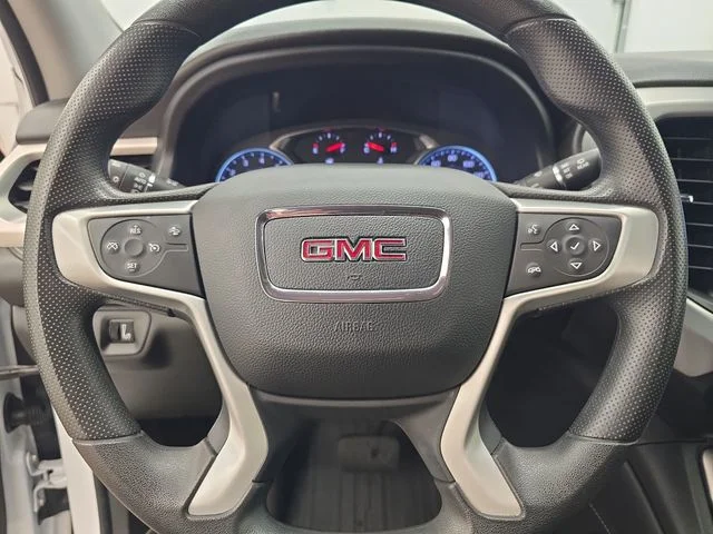 Used 2023 Summit White GMC SLE image 31