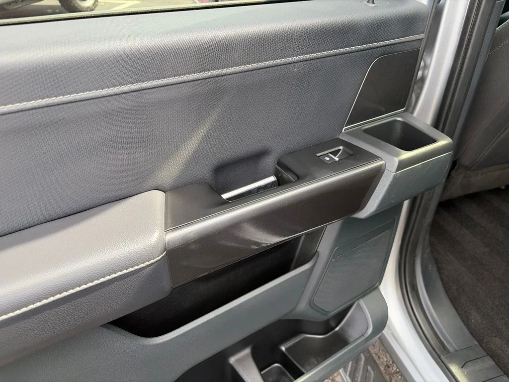 Used 2021 Silver Ford XLT image 15