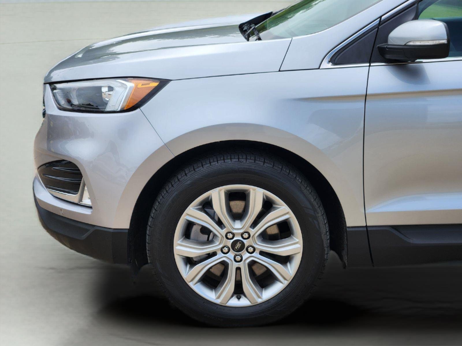 Used 2024 Iconic Silver Ford Titanium image 8