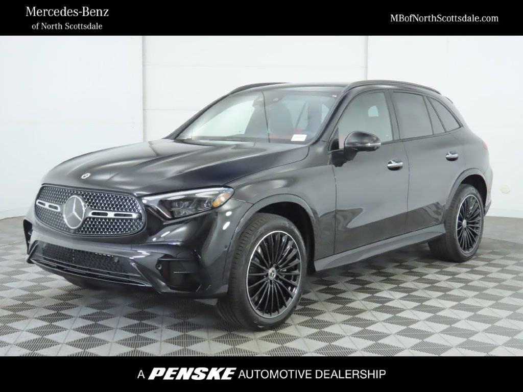 Used 2026 Obsidian Black Metallic Mercedes-Benz GLC 300 image 1