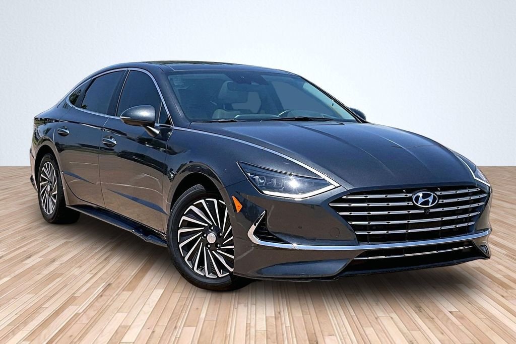 Used 2023 Gray Hyundai Limited image 9