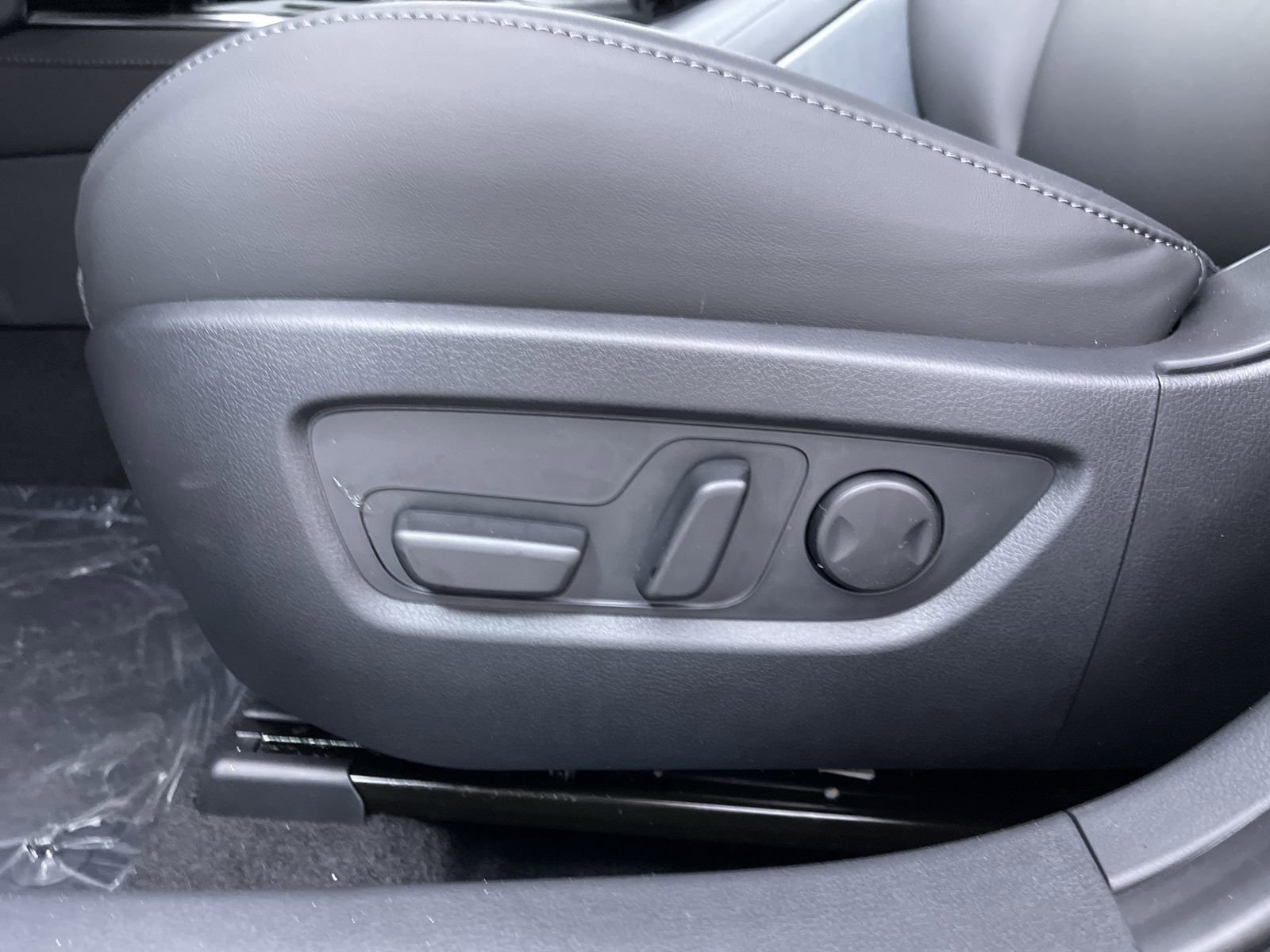 2025 Mazda CX-30 Preferred - Photo 13