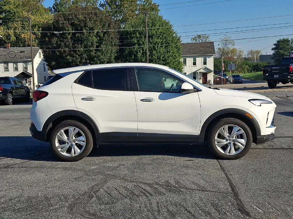 2025 Buick Encore GX Preferred - Photo 7