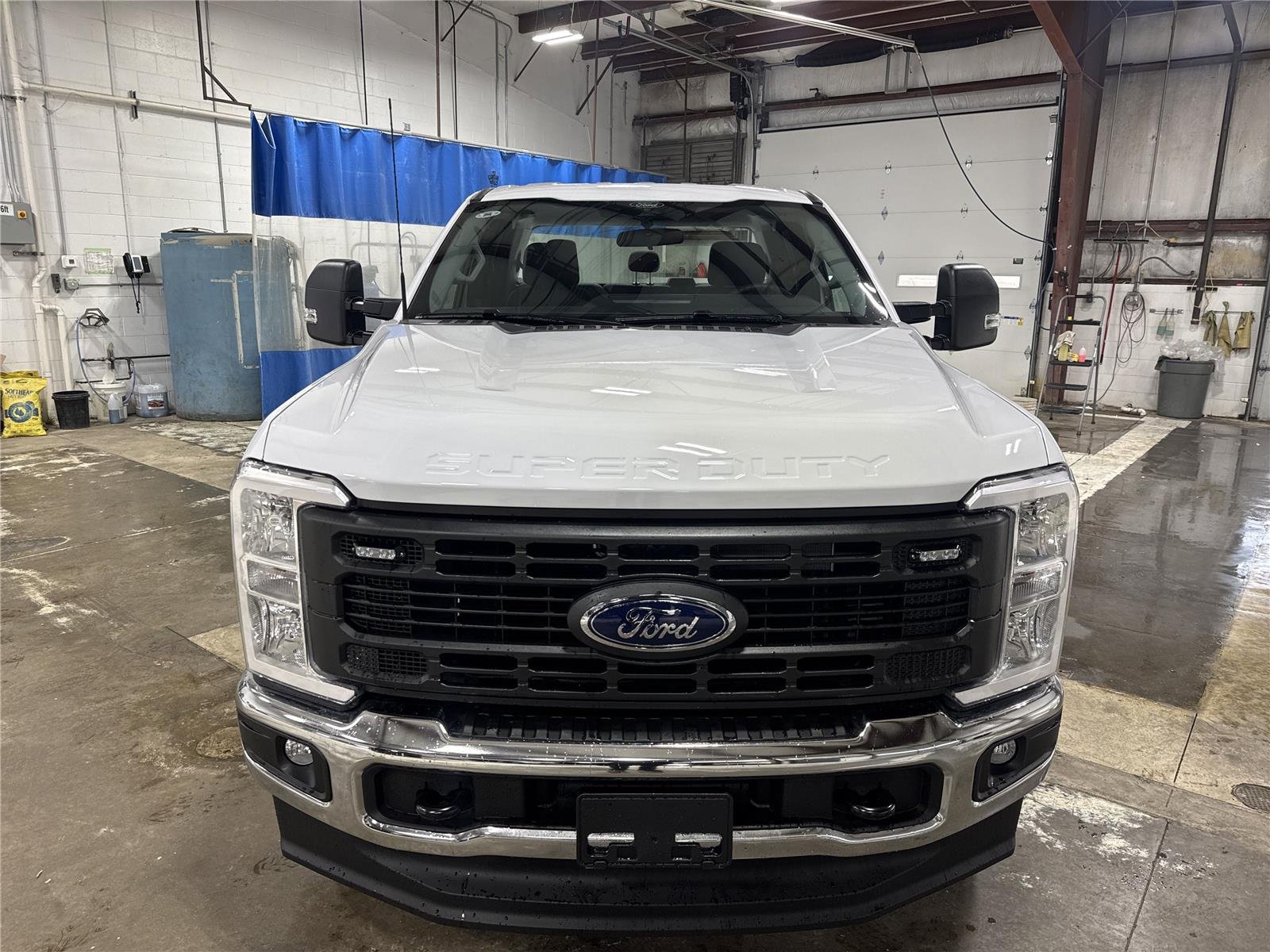 New 2026 Oxford White Ford F-350® XL image 10