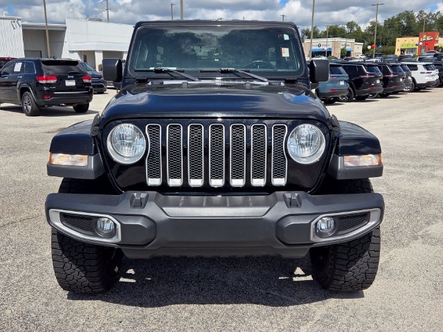 Used 2019 Jeep Wrangler Unlimited Sahara with VIN 1C4HJXEG4KW585583 for sale in Warner Robins, GA