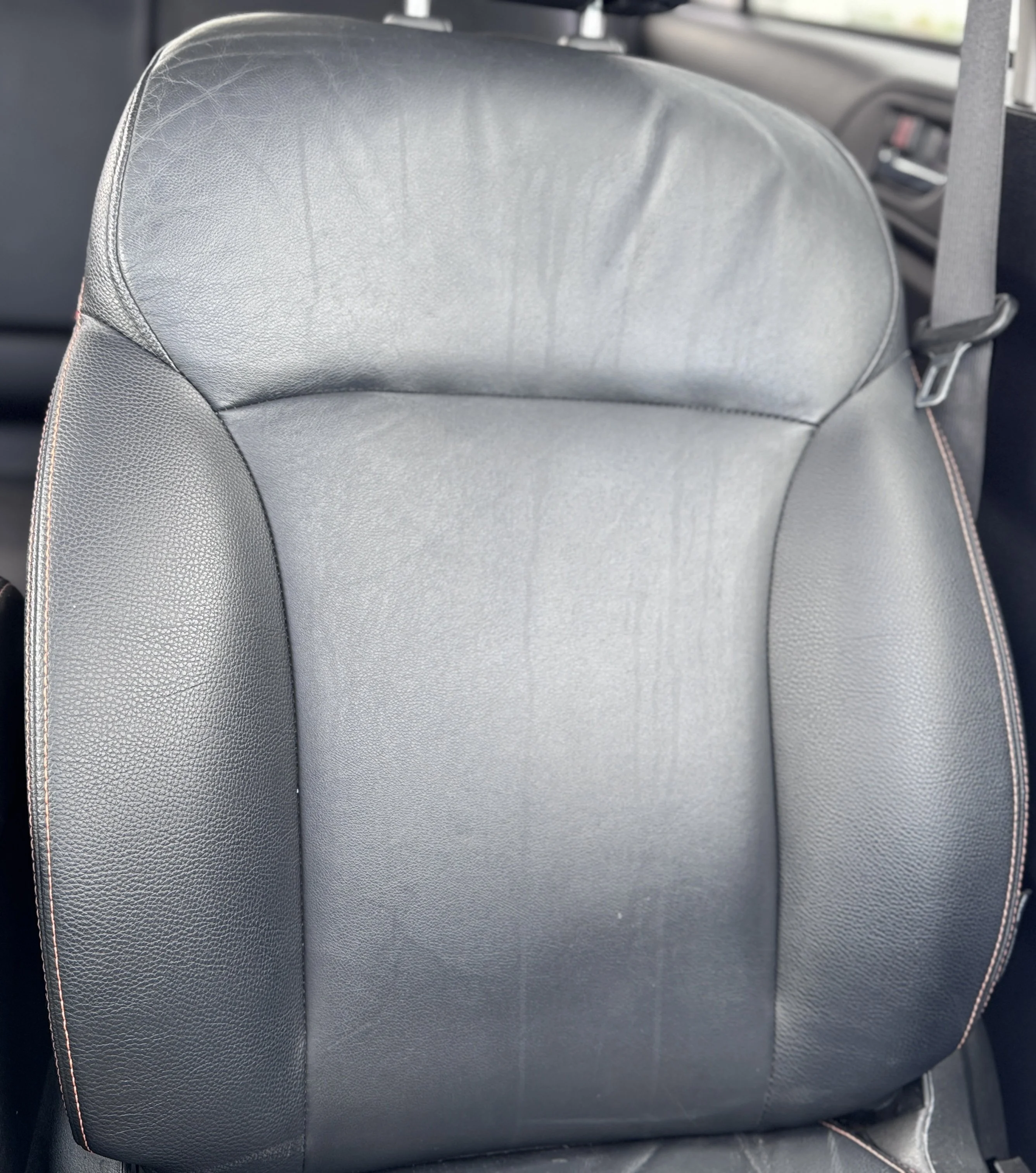 Used 2017 Crystal White Pearl Subaru Limited image 13