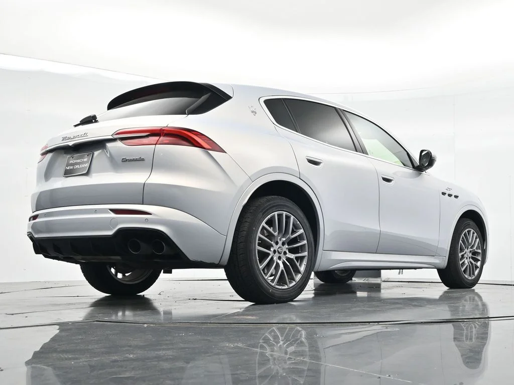 Used 2024 White Maserati GT image 25