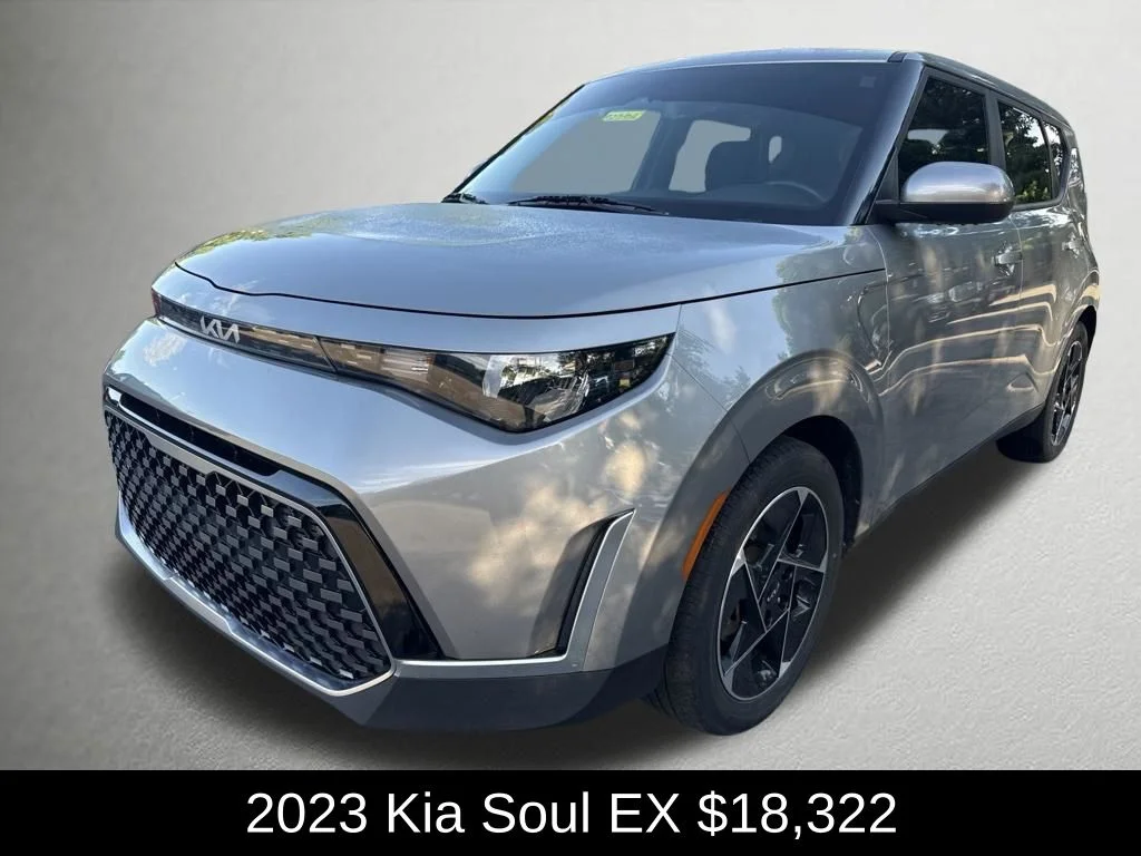 Used 2023 Gray Kia EX image 7