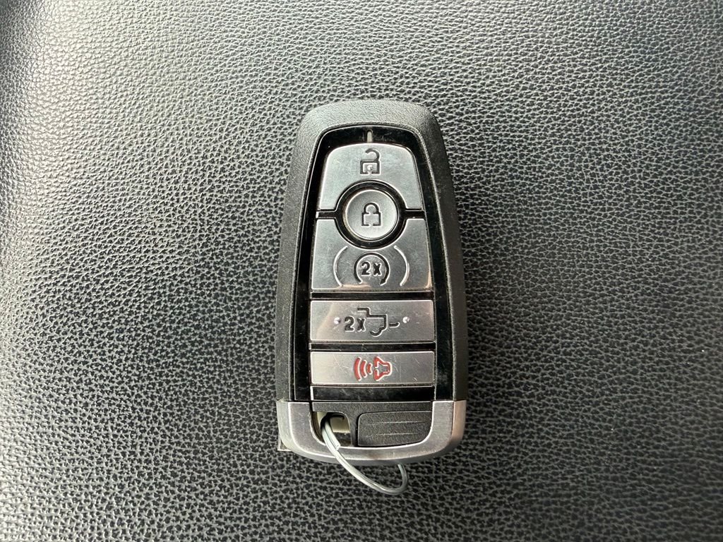 Certified Used 2023 Gray Ford XLT image 29