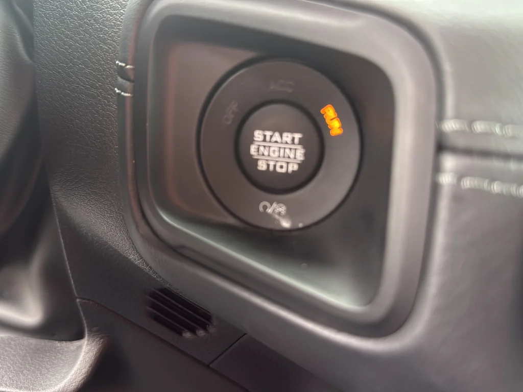 Used 2026 White Jeep Mojave image 13