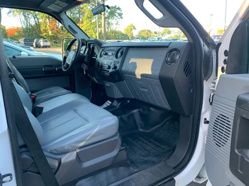 Used 2014 White Ford XL Pickup 4D 8 ft image 27