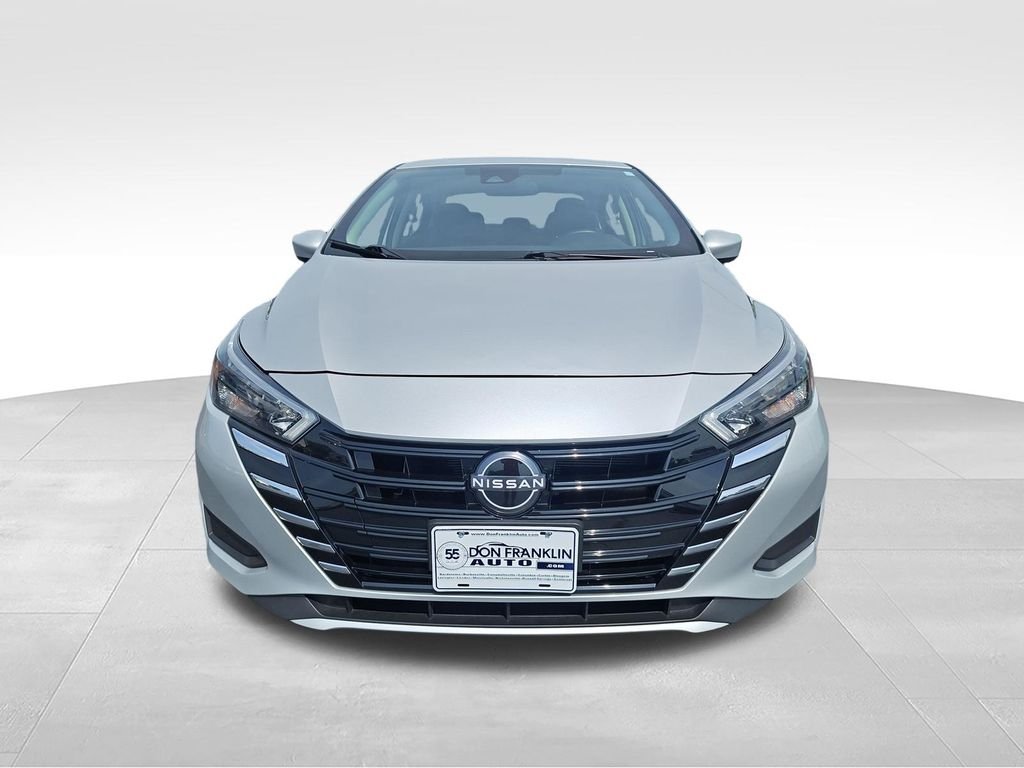 Used 2025 Silver Nissan 1.6 SV image 8
