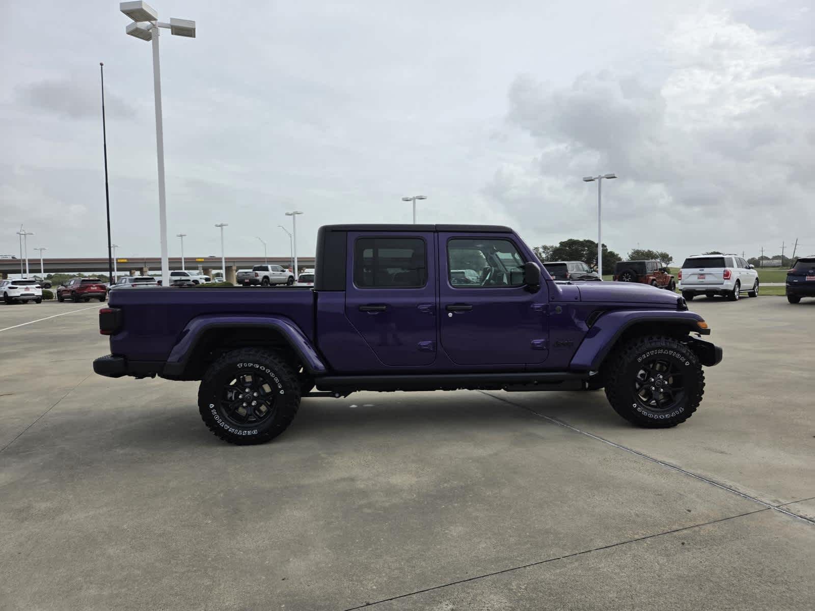 New 2026 Reign Jeep Willys image 6