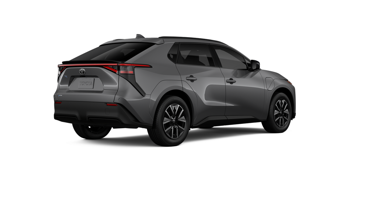New 2026 Heavy Metal Toyota XLE image 28