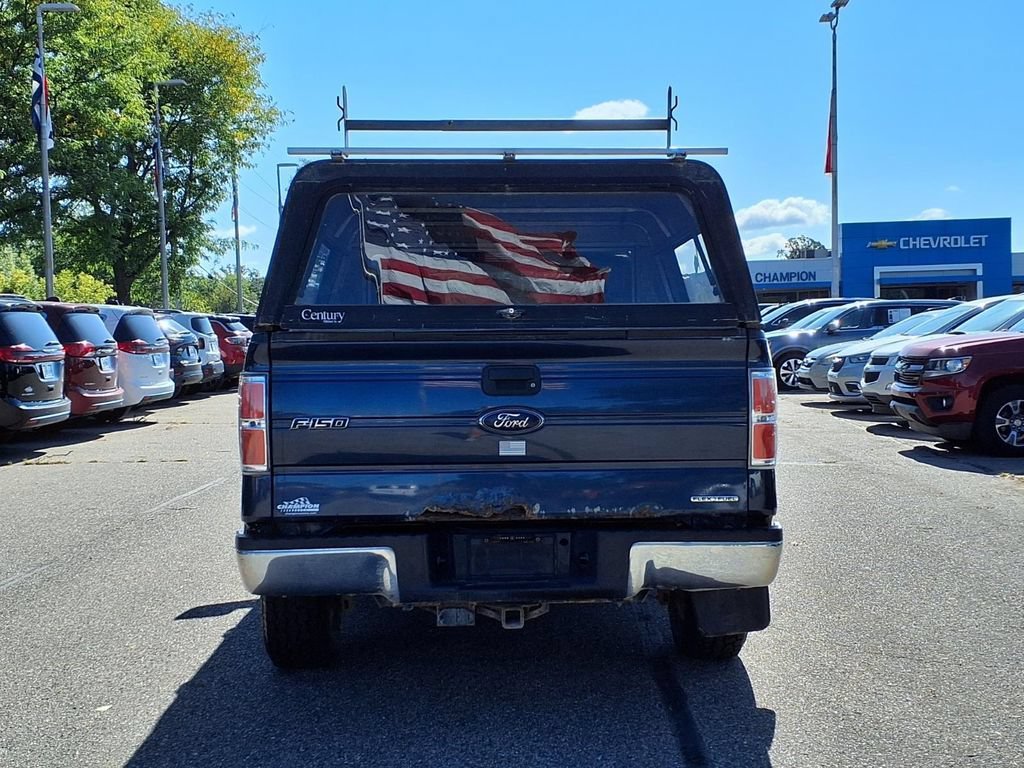 Used 2013 Blue Ford XLT image 5