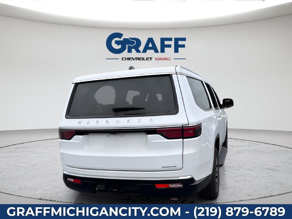 Used 2024  Jeep Series II image 7