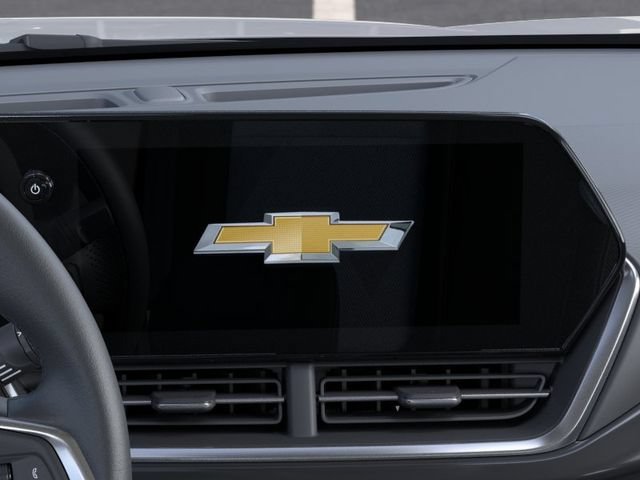 New 2026 Summit White Chevrolet ACTIV image 20