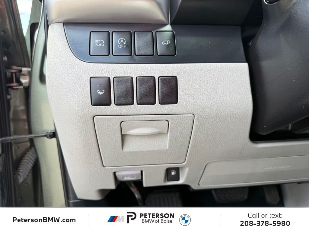 Used 2019 Green Toyota XLE image 34