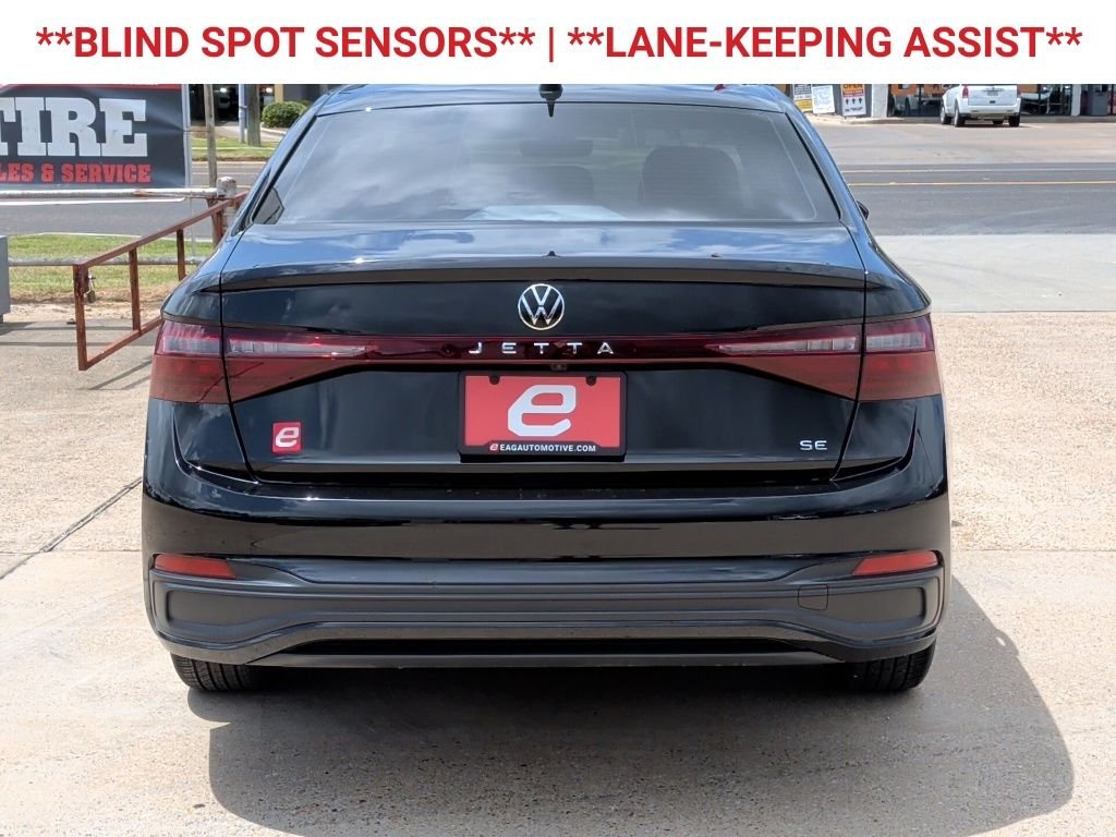 Used 2025  Volkswagen 1.5T SE image 7