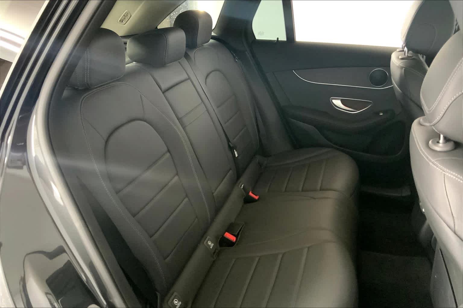 Used 2021 Graphite Grey Metallic Mercedes-Benz GLC 300 image 20