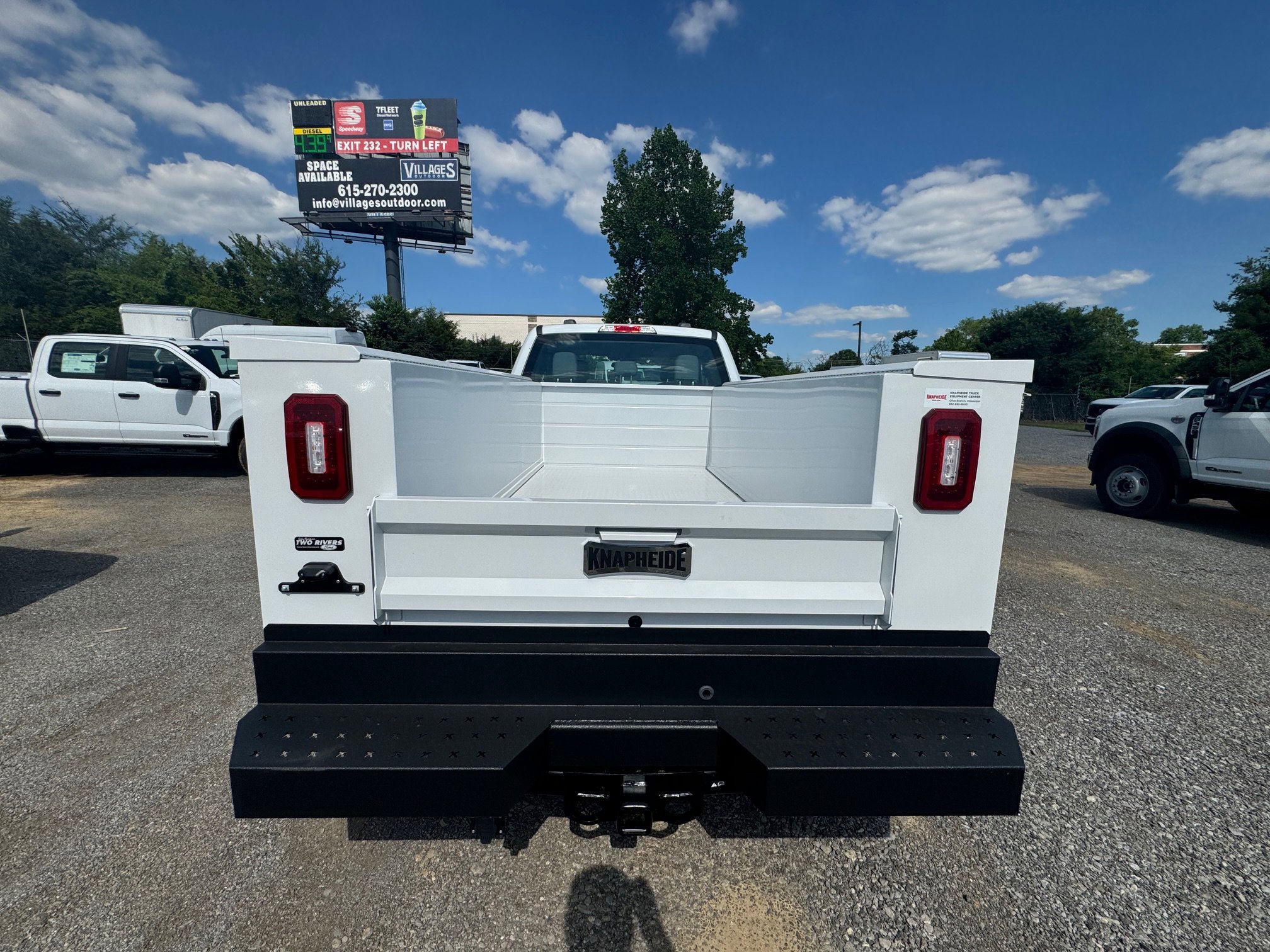 New 2026 Oxford White Ford F-250® XL image 3