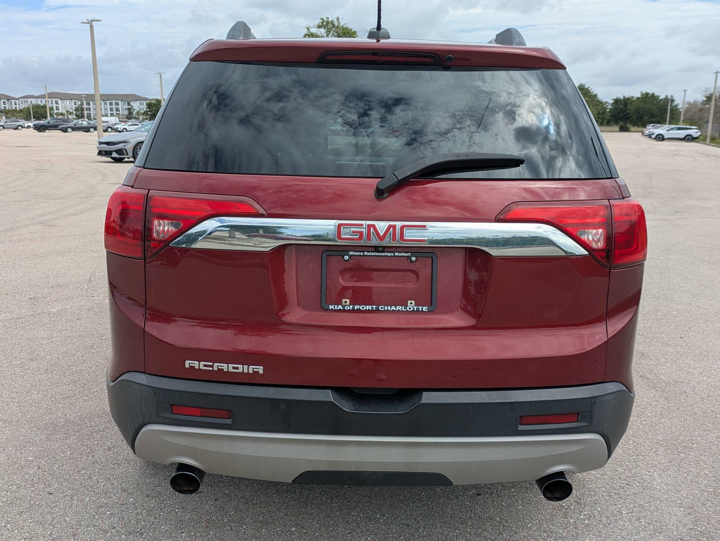 Used 2018 Crimson Red Tintcoat GMC SLT image 6
