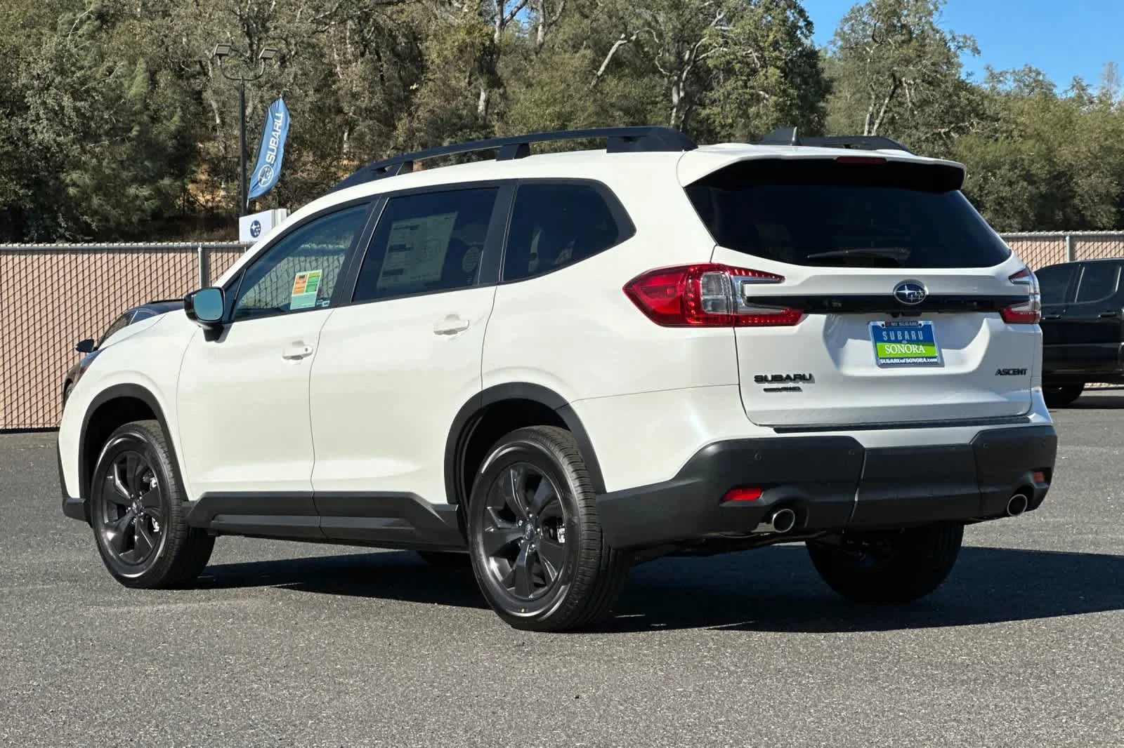 New 2026 CRYSTAL WHITE PEARL Subaru Premium 7-Passenger image 5
