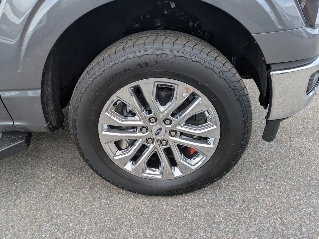 New 2026 Carbonized Gray Metallic Ford Lariat image 12