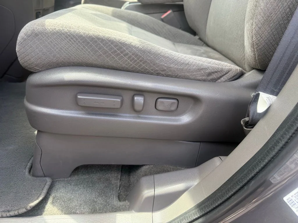 Used 2015 Gray Honda EX image 13