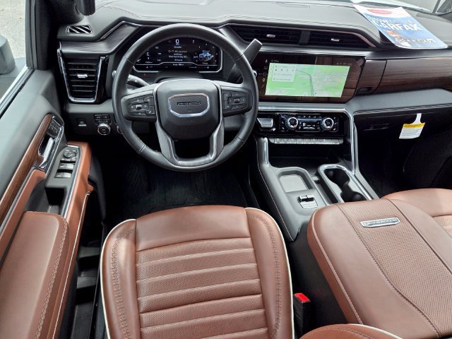 2025 GMC Sierra 3500HD Denali Ultimate - Photo 10