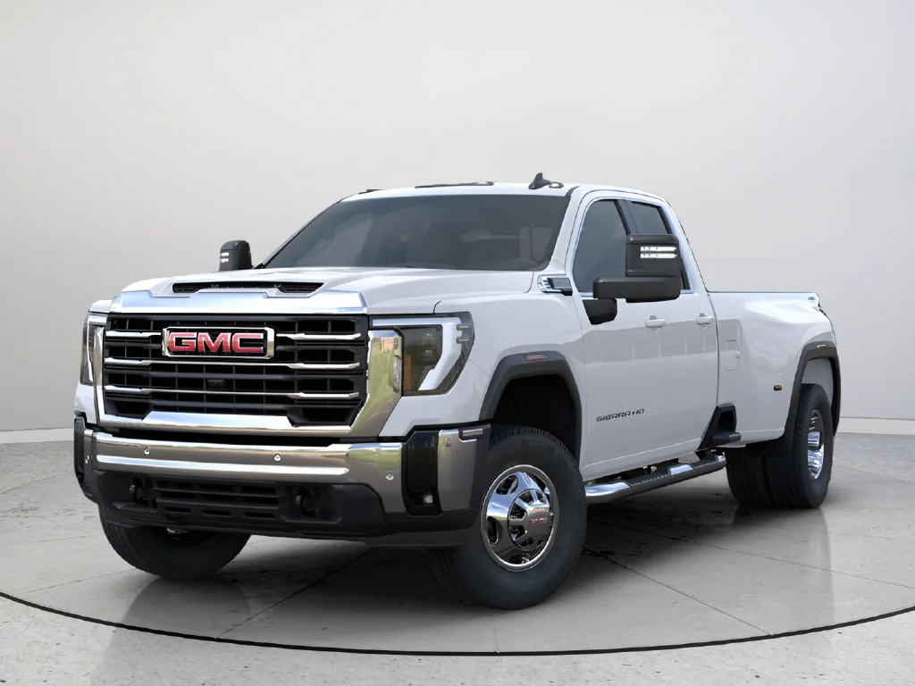 Used 2026 Summit White GMC SLE DRW image 3