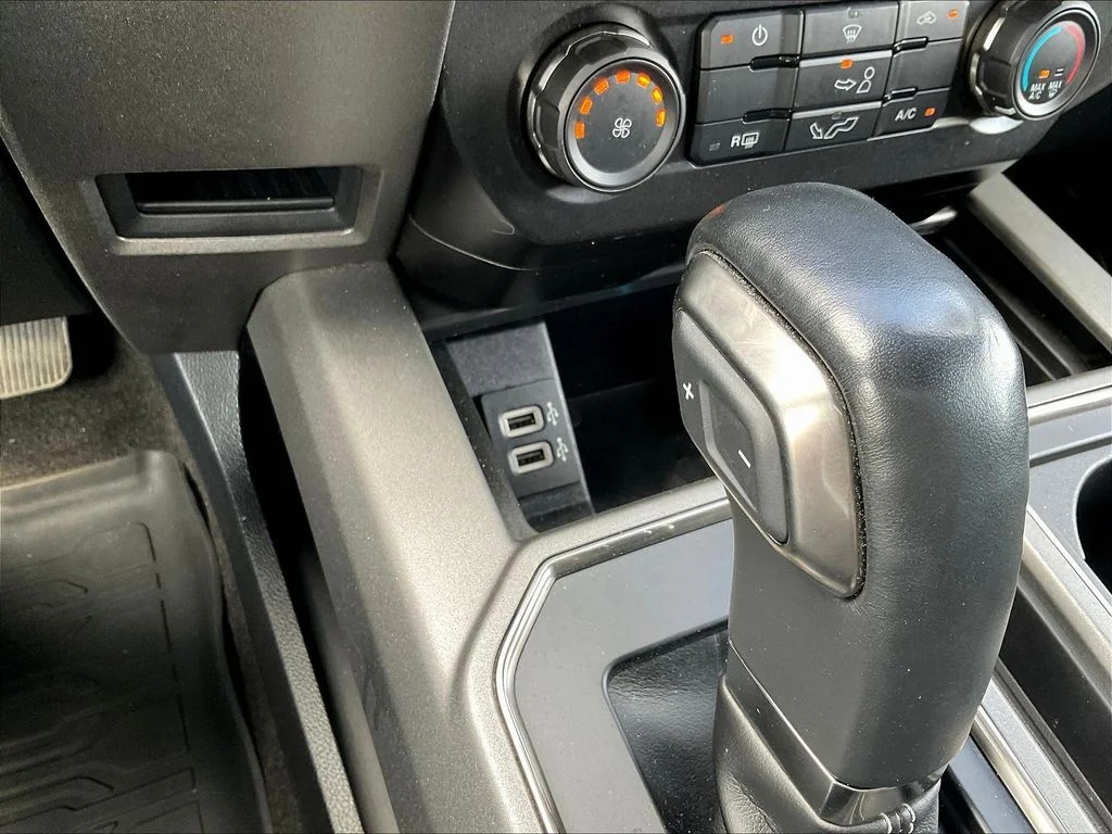 Used 2020 Gray Ford Raptor image 17
