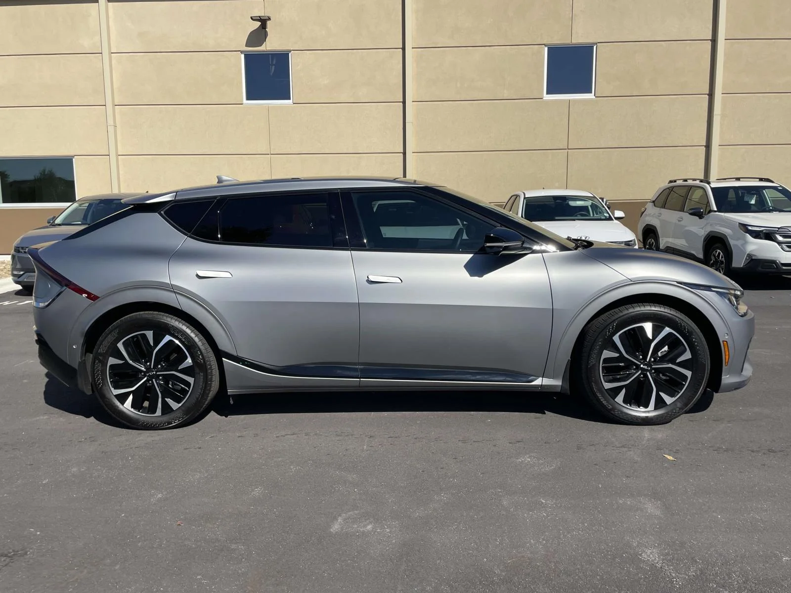 Used 2023 Steel Matte Gray Kia GT-Line image 30
