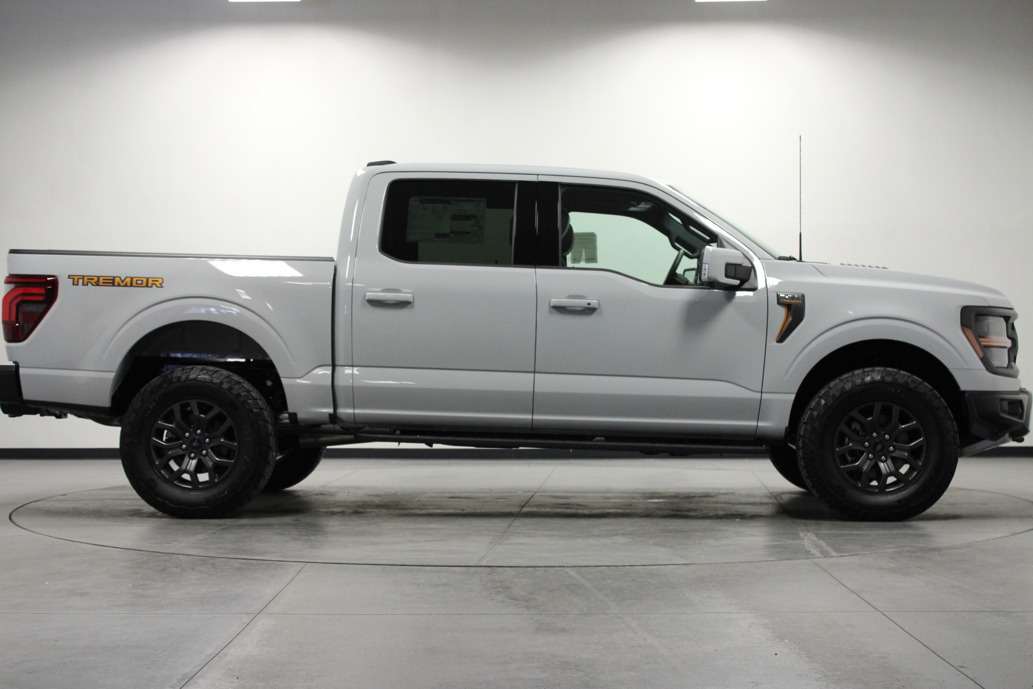 New 2026 Avalanche Ford Tremor image 3