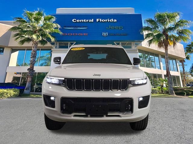 Certified Used 2022 White Jeep Overland image 3