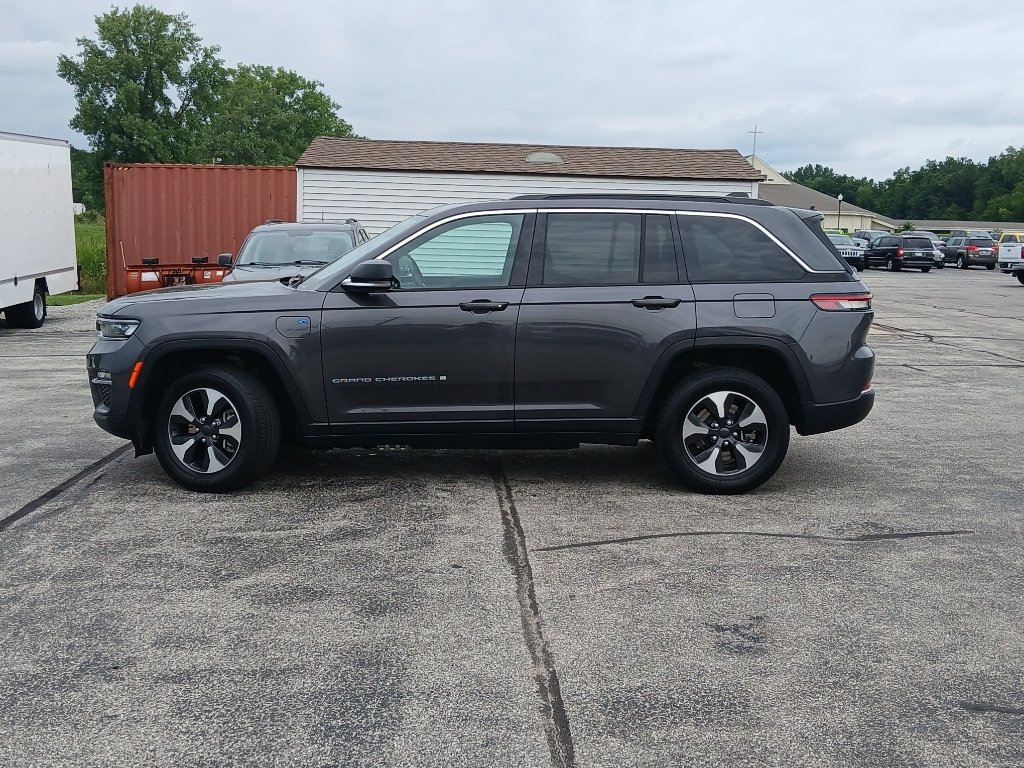 Used 2024 Baltic Gray Metallic Clearcoat Jeep 4xe image 2