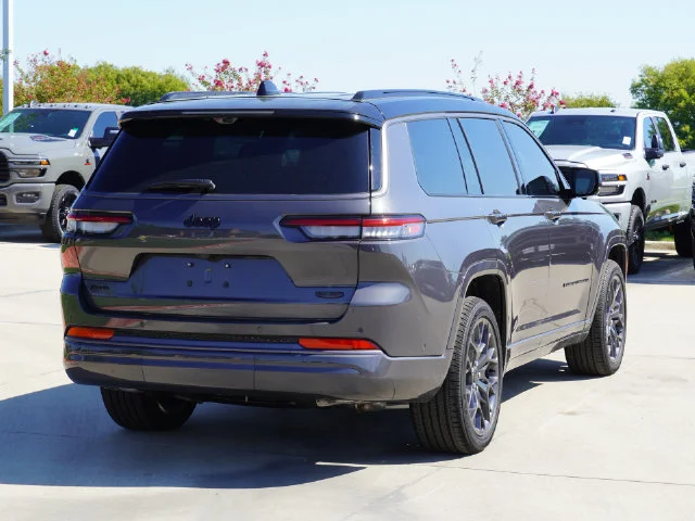 New 2026 Baltic Gray Metallic Clear-Coat Exterior Paint Jeep Summit image 17