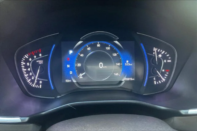 Used 2019 Gray Hyundai SEL image 15