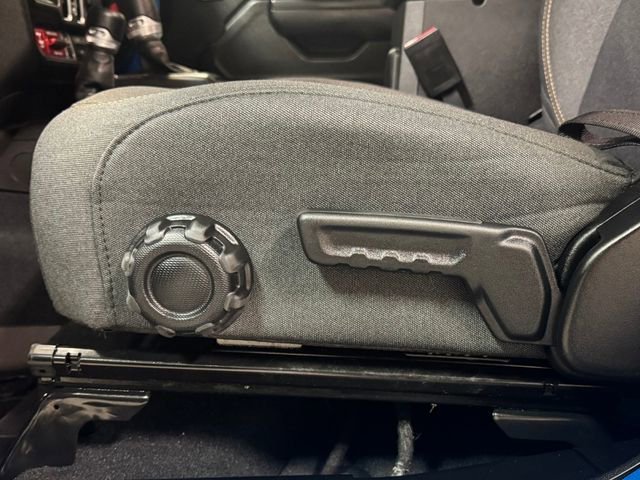 2024 Jeep Wrangler 4-Door Willys - Photo 16