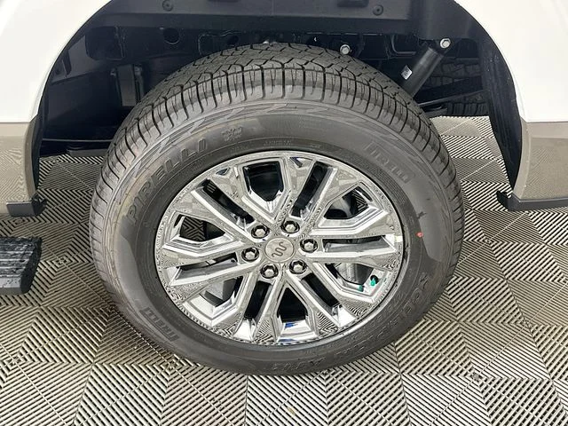 New 2026 White Ford King Ranch image 24